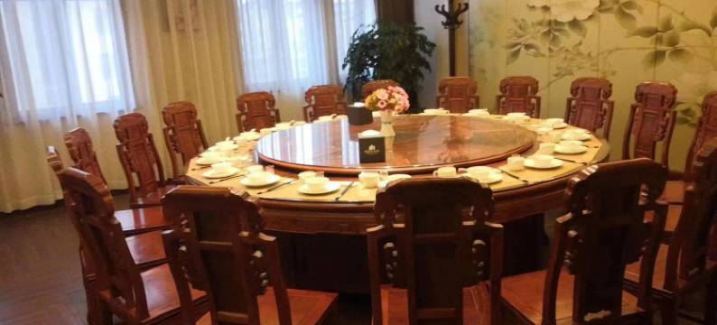 华逸商务酒店(新郑华尔街大厦店)图片