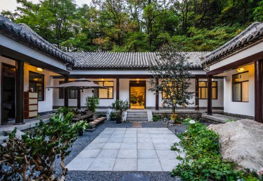 花筑·山舍桃花源民宿（泰山景区桃花源索道店）外景图