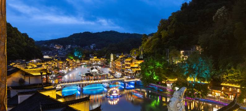 凤凰古城凤求凰客栈图片