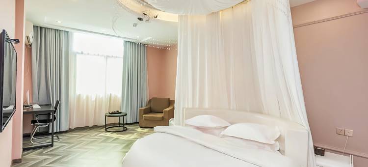 兰庭商务酒店(莆田仙游汽车站三凌广场店)图片