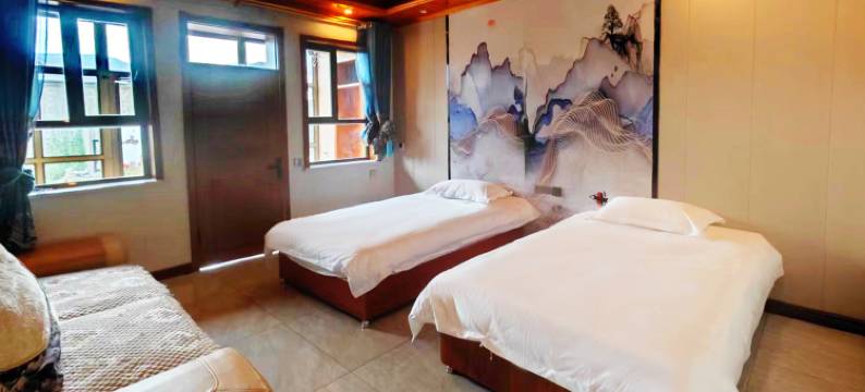 清逸民宿(那拉提旅游风景区店)图片