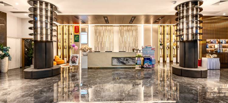 星岸·花城酒店(高要区政府广东理工学院店)图片