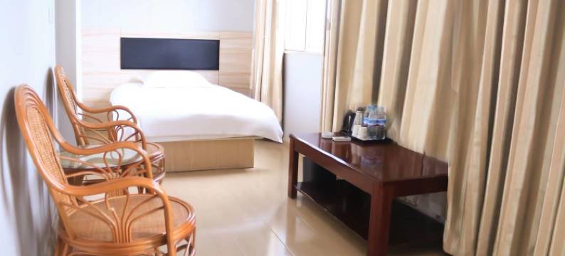 尚客优连锁酒店(济南西部国际会展中心腊山立交桥店)图片