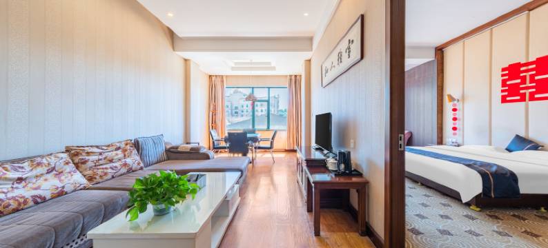 中都宝石酒店(信阳火车站浉河南路店)图片