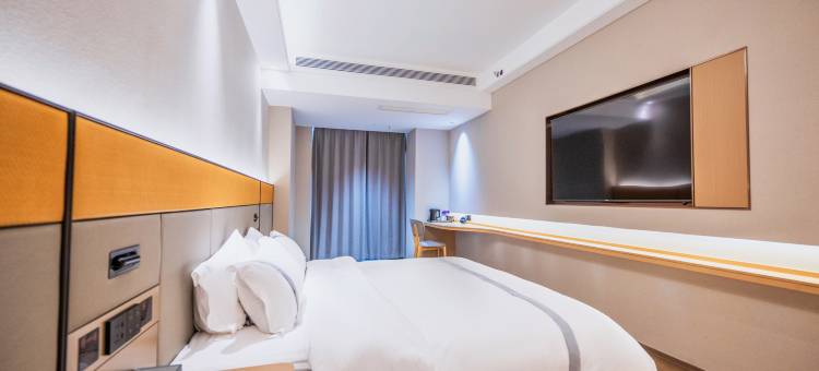 格美酒店(济南高新万达汇鑫时代中心店)图片