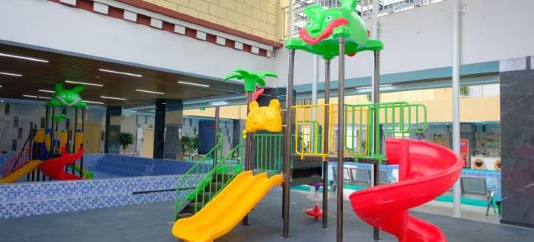 岷山卡嘎温泉酒店图片