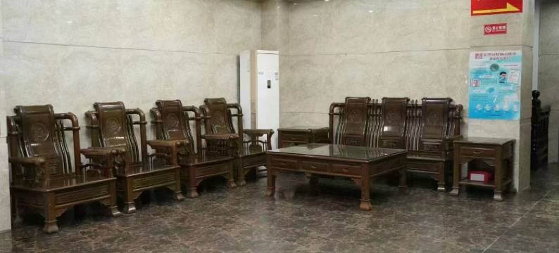 雷州银利假日宾馆图片