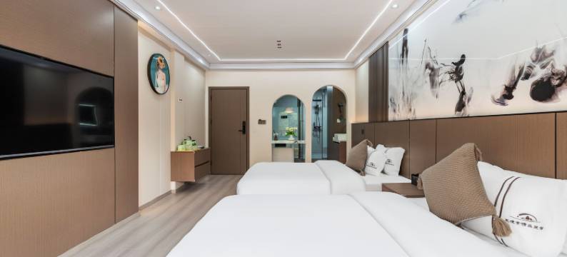 村上ValleyCharm岚境悦舍逸景美宿(西江千户苗寨景区店)图片