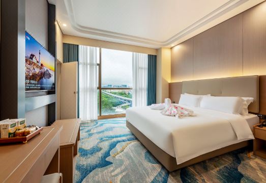 Discovery Hotel Hotel Overview