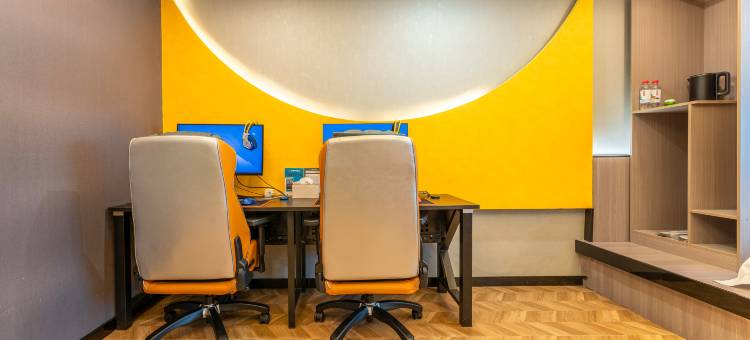 网鱼电竞酒店(武汉循礼门地铁站友谊路店)图片