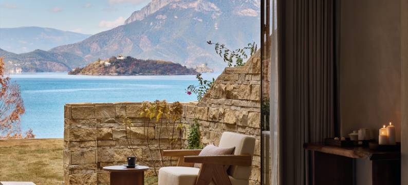 泸沽湖漫尘度假酒店图片