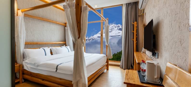 山栖小舍精品民宿(海螺沟冰川森林公园游客中心店)图片