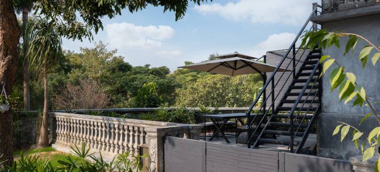 聆感·隐夕2OOOm²庭院酒店图片