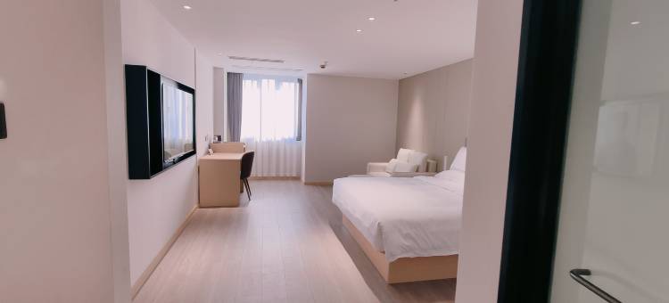 华驿精选酒店(南通叠石桥家纺城罗缦广场店)图片