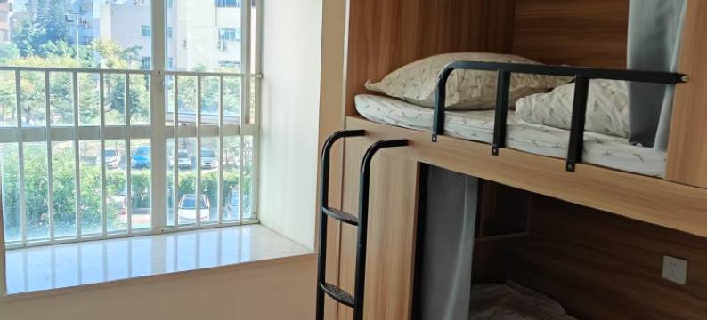 华夏青年民宿(容桂天佑城店)图片