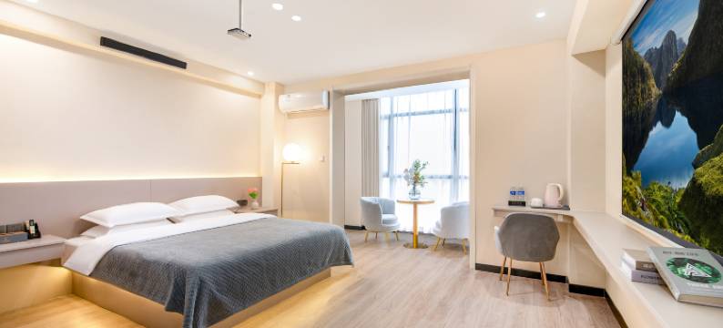 七角枫夜酒店(焦作理工大学店)图片