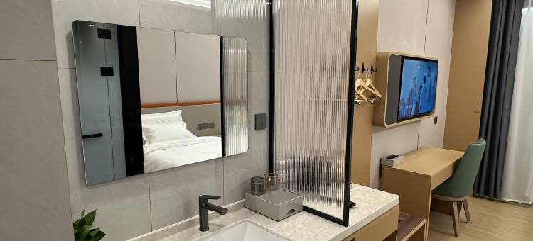 清目居酒店(南京站红山动物园店)图片