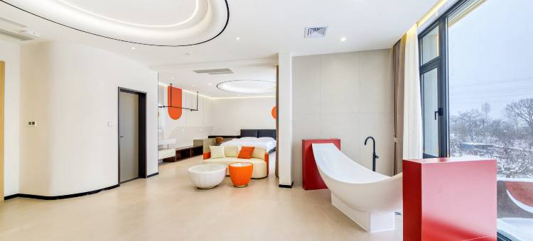 盖州·Mybs 沐云伴山180 °山景私汤·现代美学主题别墅图片