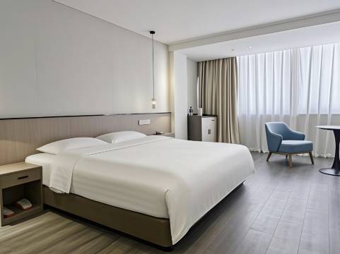 兴华宾馆(深圳华强北科学馆地铁站店)