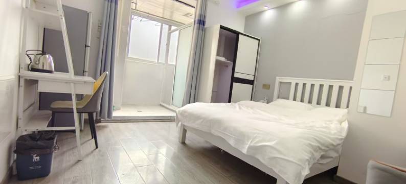 罗南新村民宿(上海罗南新村地铁站店)图片