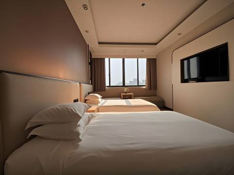 龙港聚万华商务宾馆