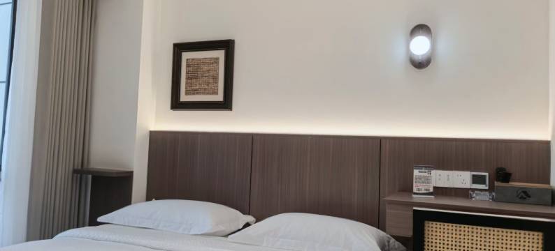 栖城外民宿(恩施女儿城店)图片