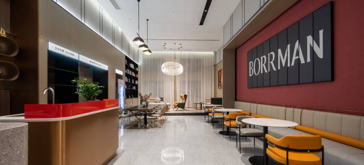 柏曼酒店(武汉永旺梦乐城江夏客厅地铁站店)图片