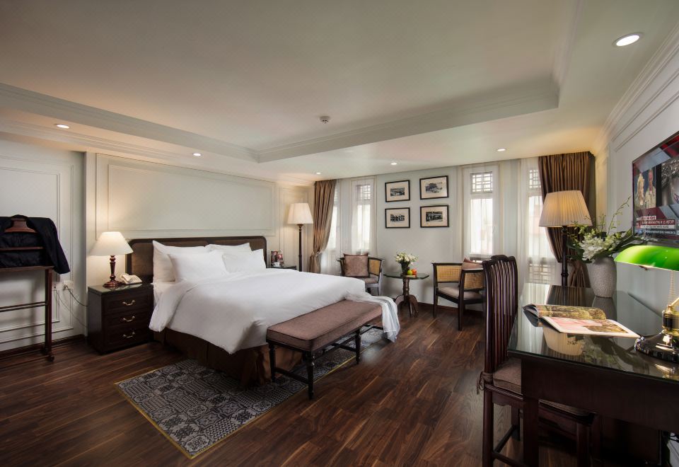 Hong Ngoc Dynastie Boutique Hotel & SpaHotel Overview