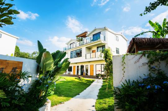 兴义清枫居民宿(万峰林景区乡愁集市布依八音堂店)图片