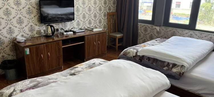 隆子阳光宾馆图片