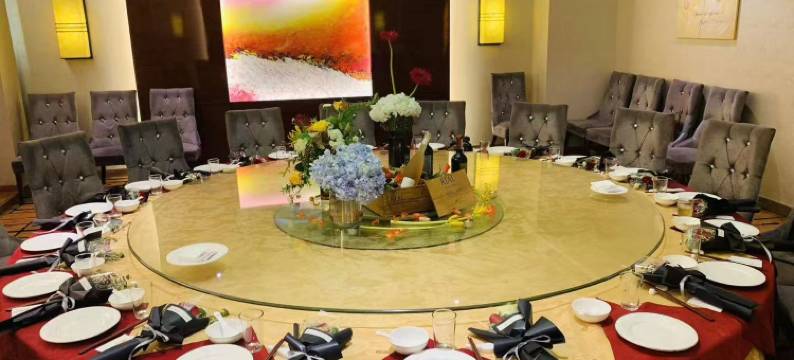 罗定雍颢苑大酒店图片