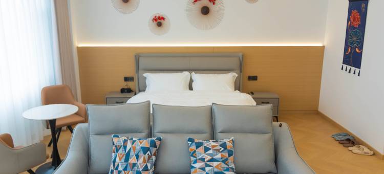 伴山影院民宿图片