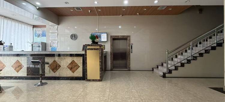 如家派柏云酒店(包头东站人民公园店)图片