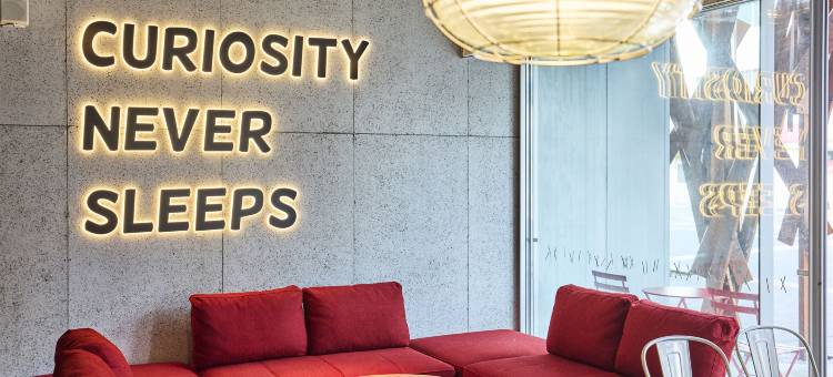 ONE@Tokyo by insomnia(ONE@Tokyo by insomnia)图片