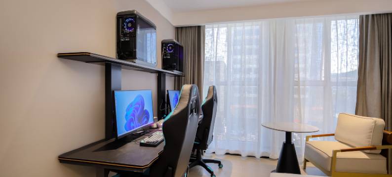 雷神电竞酒店(吕梁离石龙凤北大街店)图片