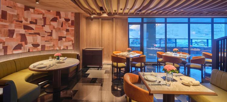 阿勒泰禾木康莱德酒店图片