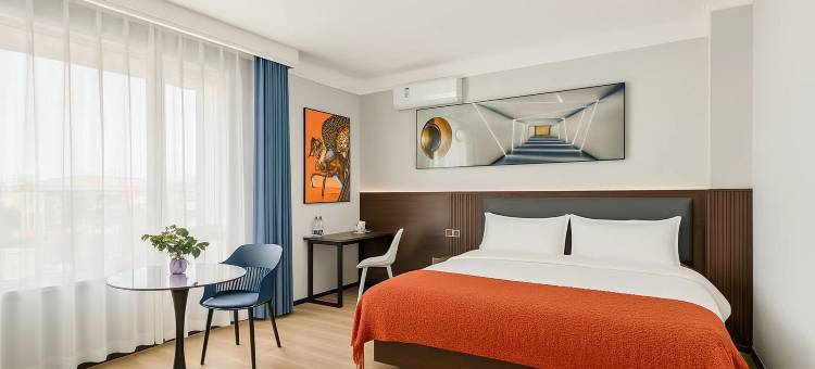 岚县蓝港酒店图片