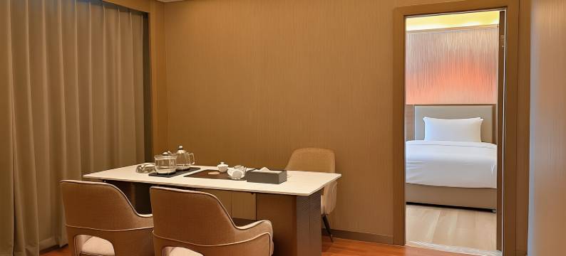 石狮东方巴黎商务酒店(鸳鸯池店)图片