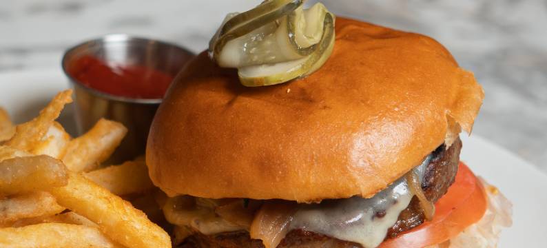 温哥华中庭酒店(Atrium Hotel Vancouver)图片