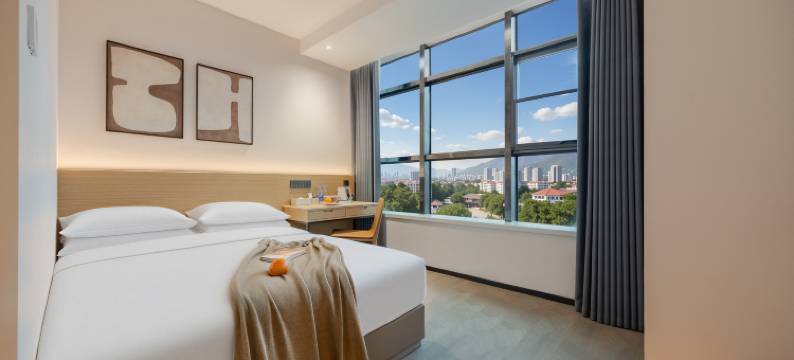 丽斯未来酒店(成都春熙路天府广场店)图片