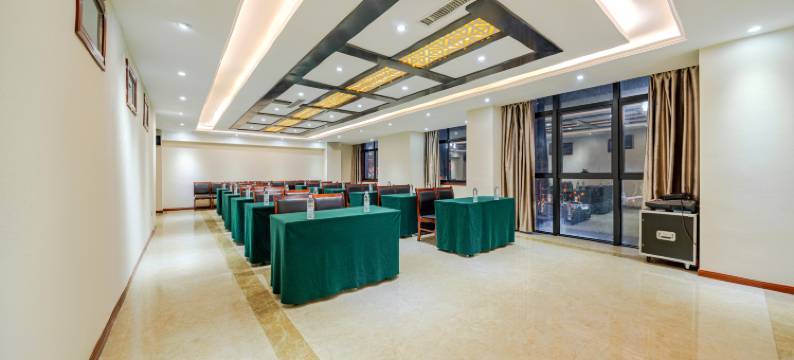 福泉久龙峰邻酒店图片