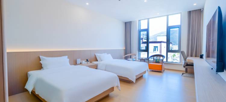 陶然智能酒店(石屏古城店)图片