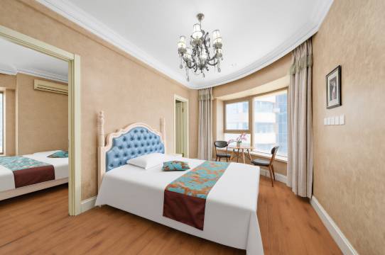 怡家酒店式公寓(群力远大体育公园地铁站店)