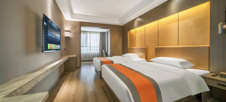 温礼智能民宿(天明财富广场文理学院店)图片