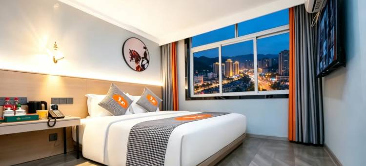 盛世美景S酒店(十堰北京中路大学城店)图片