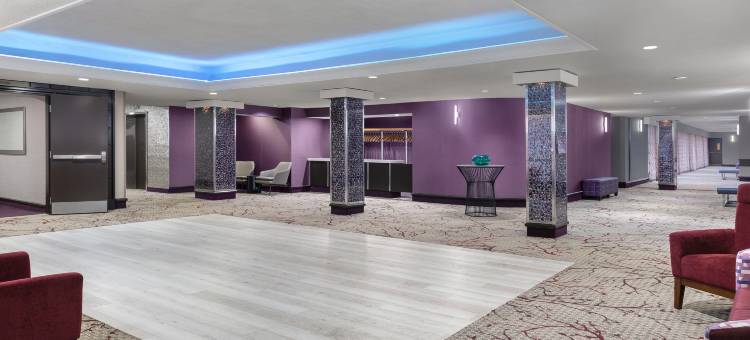 基奇纳-滑铁卢皇冠假日酒店(Crowne Plaza KITCHENER-WATERLOO by IHG)图片