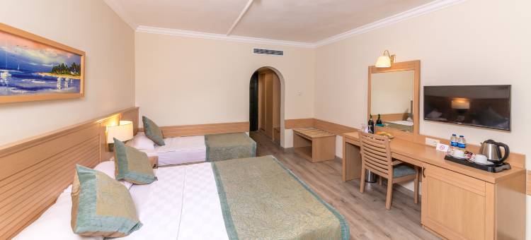 亚兹齐俱乐部马尔马里斯宫豪华酒店(Grand Yazıcı Club Marmaris Palace)图片
