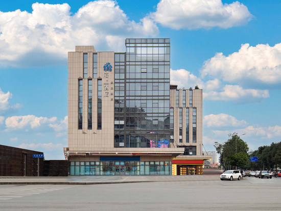 陌上轻雅酒店(成都龙湖北城天街五块石地铁站店)