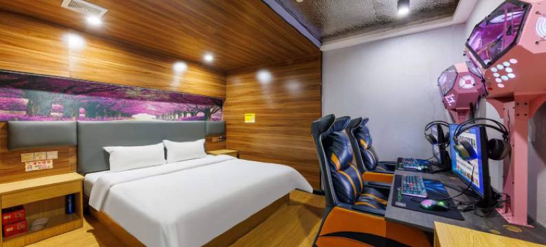 TT电竞酒店(广州白云火车站百信广场店)图片