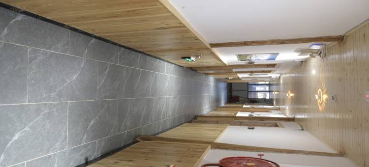 从江半山居客栈图片